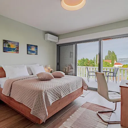 3 Bedroom Lovely In *