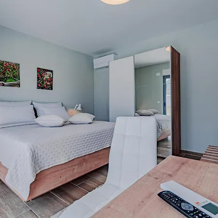 Awesome In Dom wakacyjny *