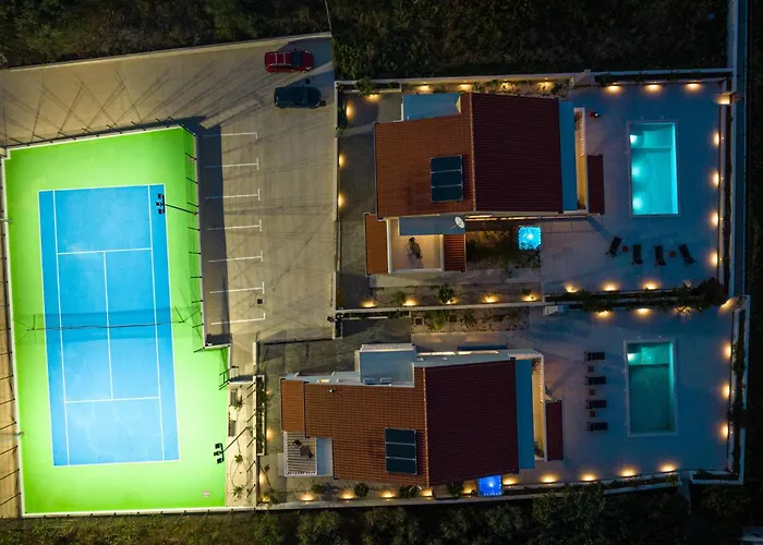 Holiday home Awesome In *