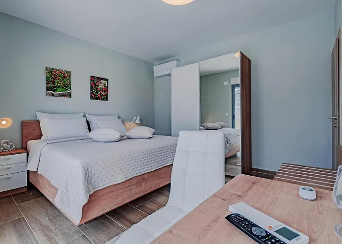 Awesome In Holiday home *