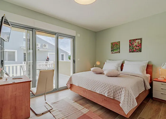 Holiday home Awesome In